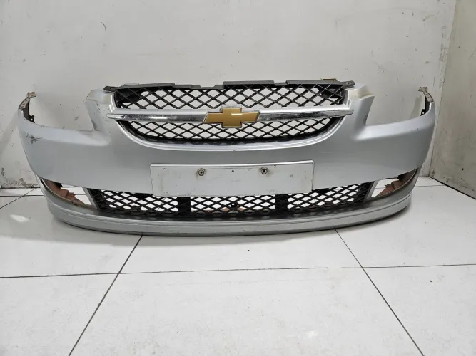 Parachoque dianteiro Chevrolet classic 2011/2016 original 