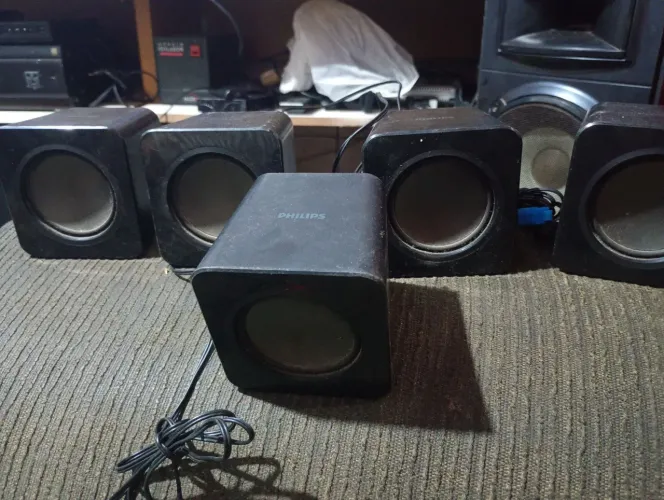 Jogo caixa home teather Philips