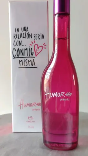 Perfume Humor propio Natura