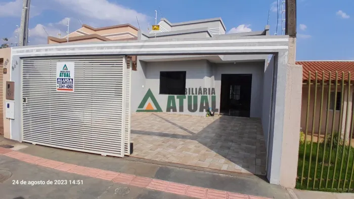 CASA GEMINADA COM 3 QUARTOS NA REGIÃO NORTE DE LONDRINA