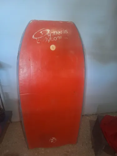 Vende-se bodyboad genesis