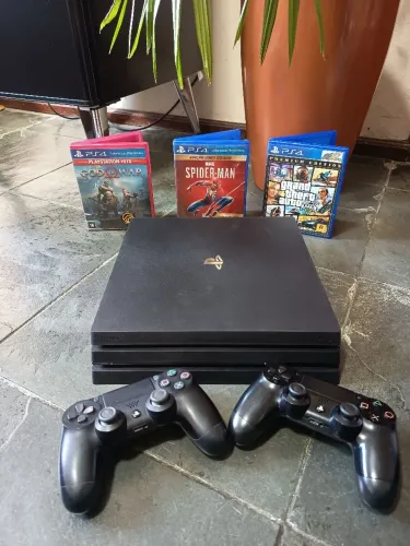 Ps4 pro 4k 1tb ótimo estado 