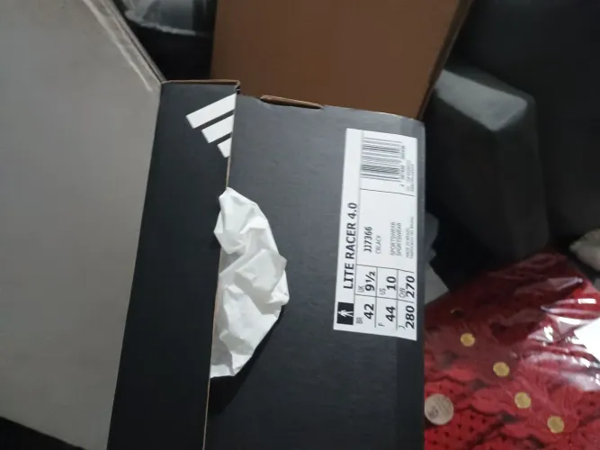 Tênis Adidas tamanho 42 original