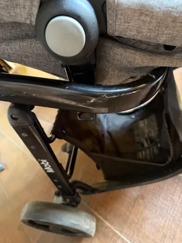 Vendo carrinho de bebê com bebê conforto e adaptador SAFETY 1ST