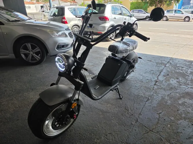 Scooter Elétrica X10 E-Chopper 3000W 60V 20Ah