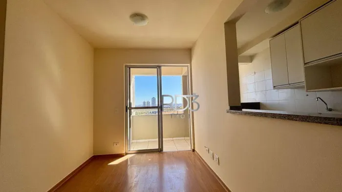 Apartamento com 3 dormitórios para alugar, 69 m² por R$ 3.250/mês - Residencial José Lázar