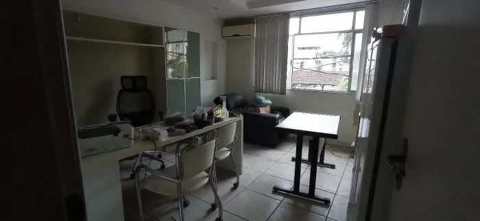 2 Salas comerciais no Centro de Barra Mansa. Excelente oportunidade!