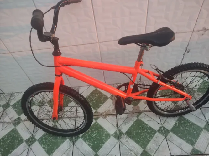 Bicicleta BMX ZAP *