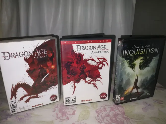 Dragon Age Origins Awakening Inquisition 2009 2010 2014 BioWare jogo definitivo PC DVD