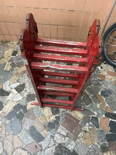 Escada articulada