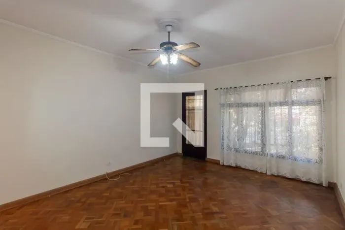 Casa à Venda - Vila Prudente, 2 Quartos, 220 m2