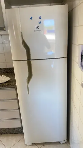 Geladeira Electrolux - 362 litros