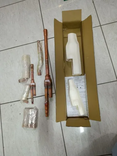 Refinete Derivador Daikin KHRP26AT2T7, original, novo e sem uso, a pronta entrega em BH