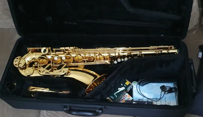 Sax Tenor Yamaha mod. YTS-380, made in Japan. 