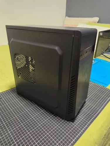 Gabinete Fortrek barato!