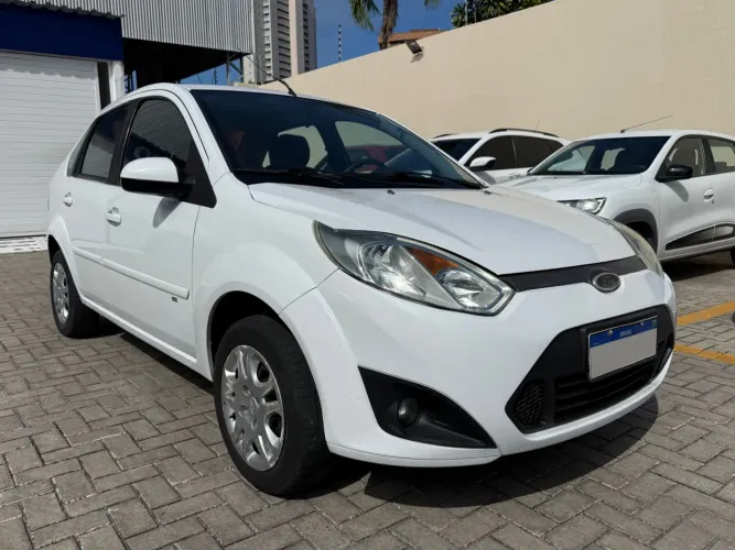 Ford Fiesta Sedan 1.6 16V Flex Mec. 2014