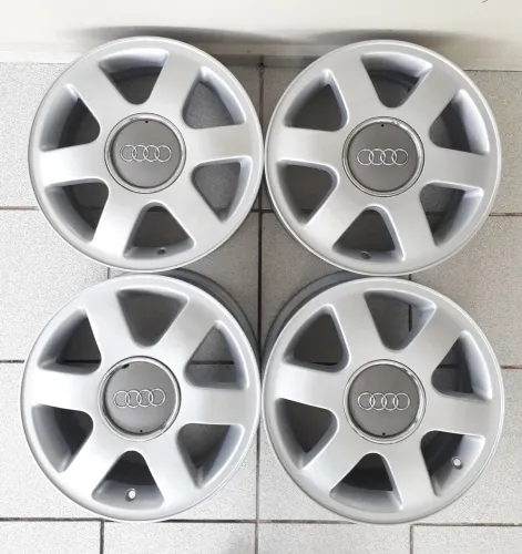 Jogo de rodas aro 15 Audi A3 original 5x100