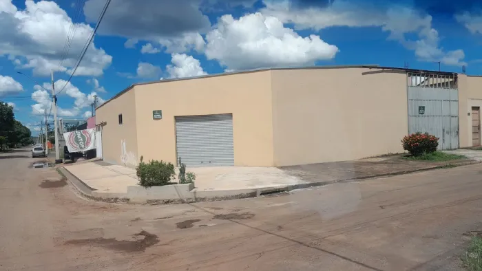 Alugo salas comerciais