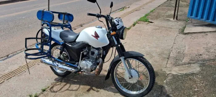 Moto Honda Cargo. Ótima oportunidade!
