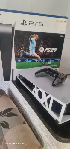PS5 NA CAIXA VERSÃO FAT MIDIA FISICA  ( Brinde 007 First Light Mídia Física )