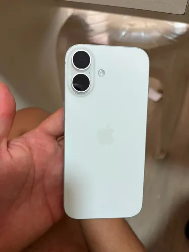 iPhone 17 