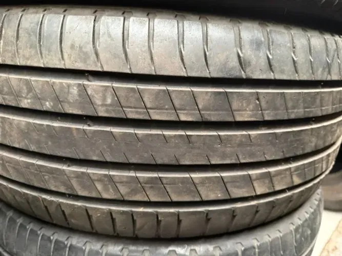 Pneu 255/45/20 Michelin 90% vida util