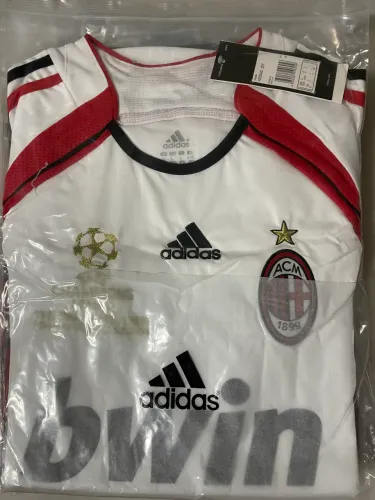 Camisas de times.