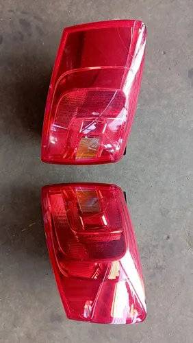 LANTERNA JETTA PAR