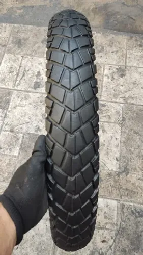 Pneu usado Pirelli Mt60 Scorpion 90/90-21