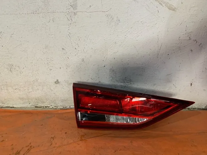 Lanterna Audi A3 Sedan 2018