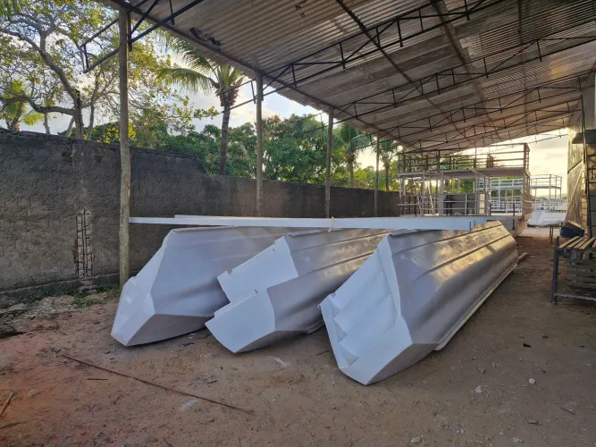 Peças e acessórios de catamarã a partir de R$ 1000