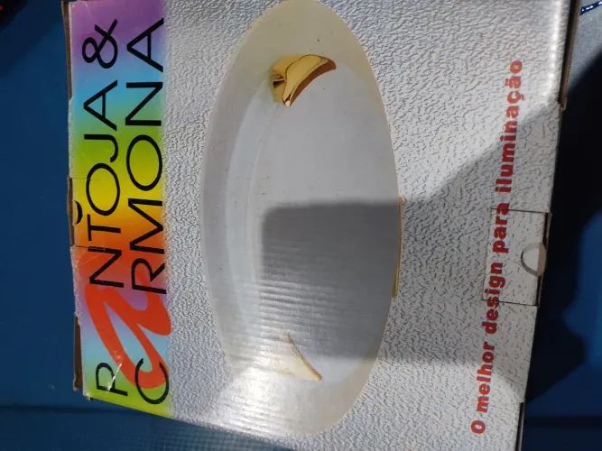 Luminária de teto moderna e elegante