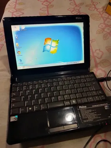 Notebook Philco ( leia o anúncio) funcionando !! 