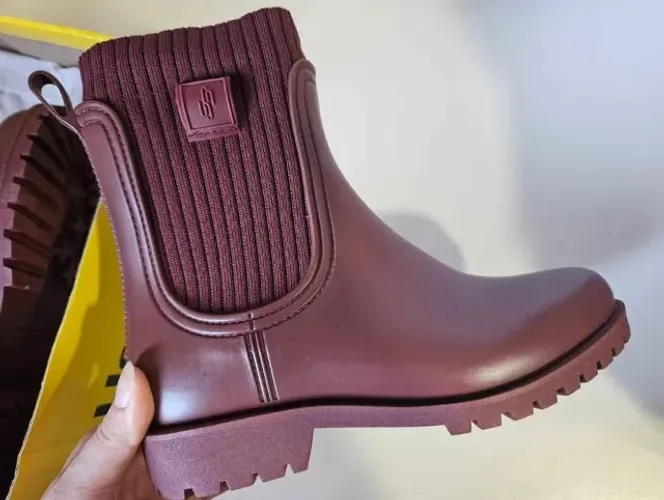 Bota Feminina Em PVC Cano Médio Nº36  - Usaflex