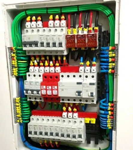 ELETRICISTA RESIDENCIAL, INDUSTRIAL E PREDIAL 