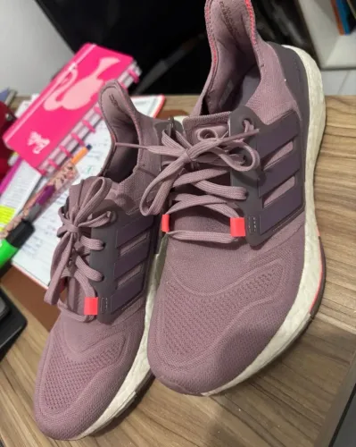 Tênis adidas Ultraboost 22