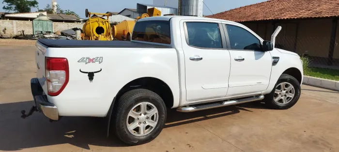 Ford Ranger XLT 3.2 20V 4X4 CD Diesel Aut. 2015