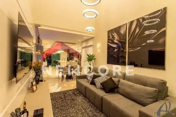 Casa em Rua Octávio Marchi - Jardim Espanha - Maringá/PR