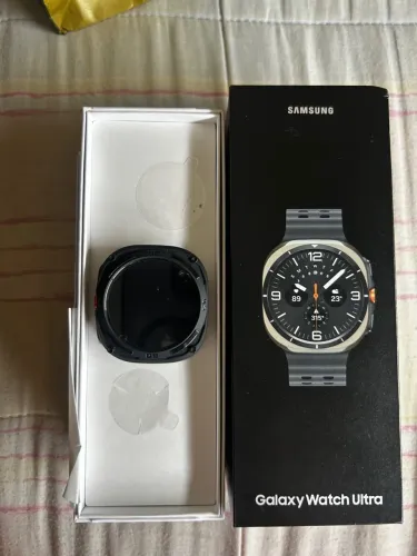 Smartwatch Samsung Galaxy Watch Ultra 1 semana de uso