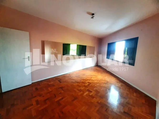 Sobre Loja na Vila Sabrina com 3 Salas. Disponível para Locação. Venha Conferir!