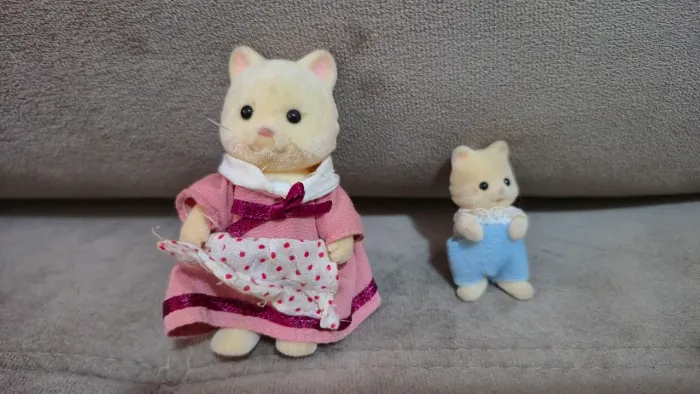Sylvanian families gatos mãe e filho