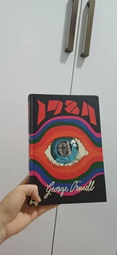 Livro 1984 editora antofágica George orwell