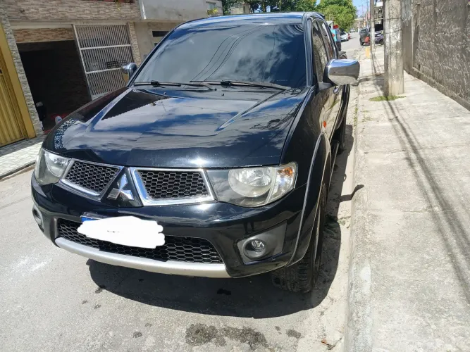 Mitsubishi L200 Triton HPE 3.5  Flex Aut. 2012 CORRE PRA NÃO PERDER!!