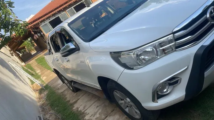 Toyota Hilux CD SRV 4X4 2.8 TDI Diesel Aut. 2016