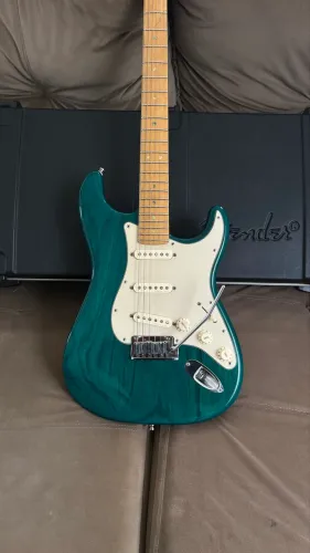 Rara Guitarra Fender American Deluxe translucid Green