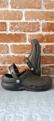 Crocs Bistrô tamanho 35/36