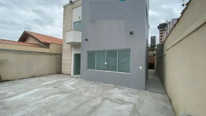 Imóvel para aluguel e venda com 273 metros quadrados com 11 quartos