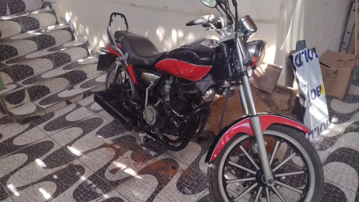 Moto Kazinsky Mirage 150  2013 muito conservada