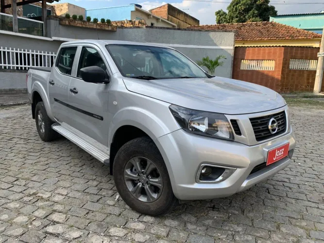 Nissan Frontier S CD 4X4 2.3 TB Diesel Mec. 2020