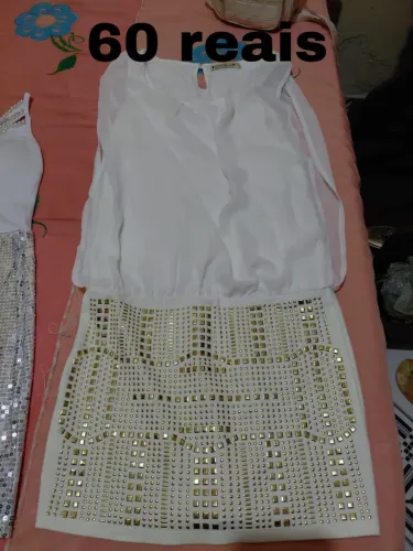 VESTIDOS EM PROMOÇÃO